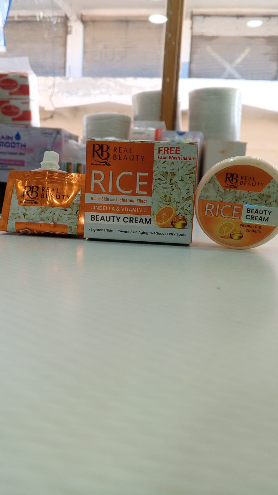 RB Rice Beauty Cream with Free Face Wash Brightening Nourishing Skincare