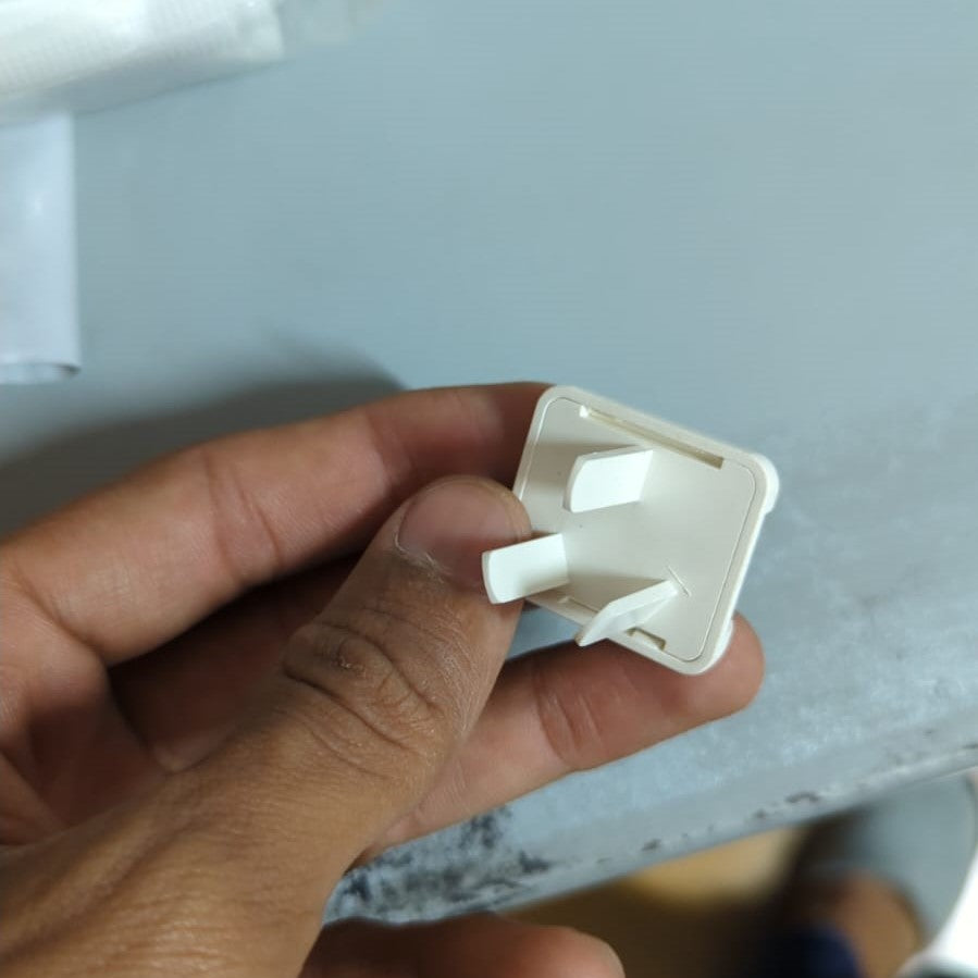 Baby Proof Socket Cover Child Safety Protector Electric Outlet Lock Pack of 10 | Buy Online in Pakistan at MetroCart – Baby | MetroCart Pakistan