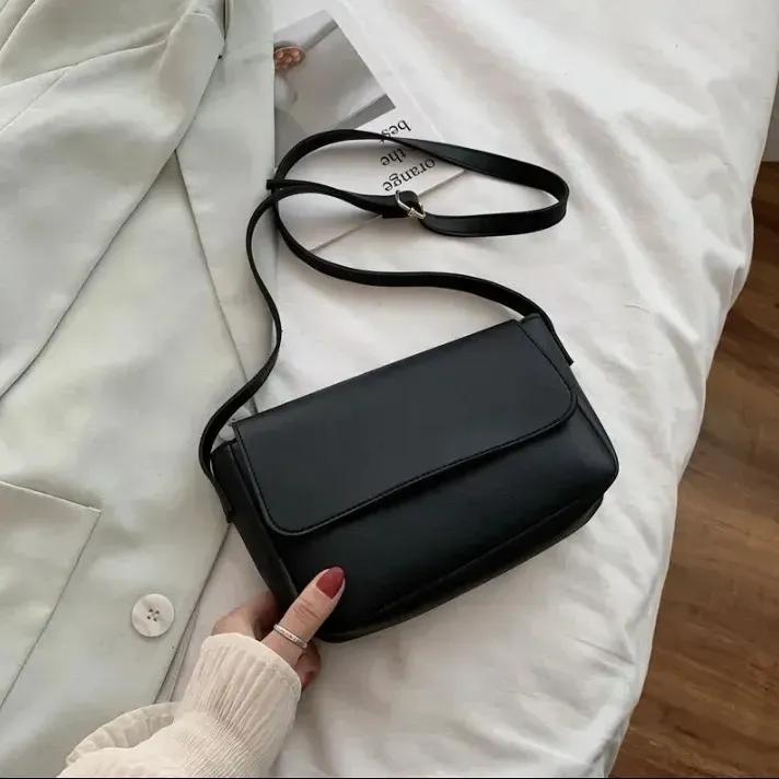 Minimalist Flap Crossbody Bag Magnetic Closure Black