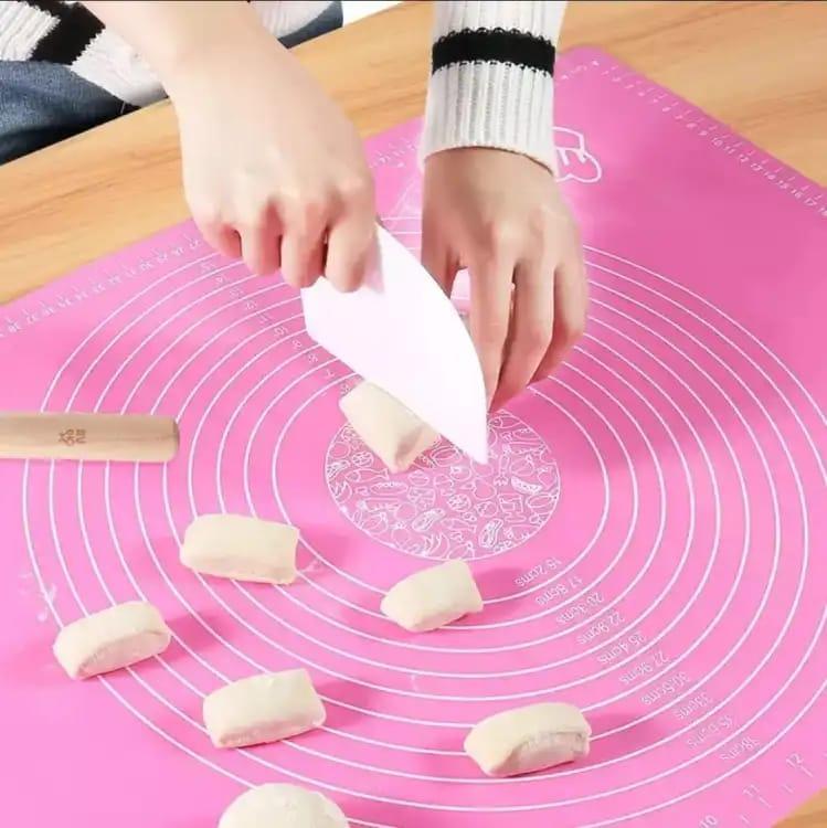 Silicone Roti Mat - Non-Stick Kneading & Rolling Mat with Measurements