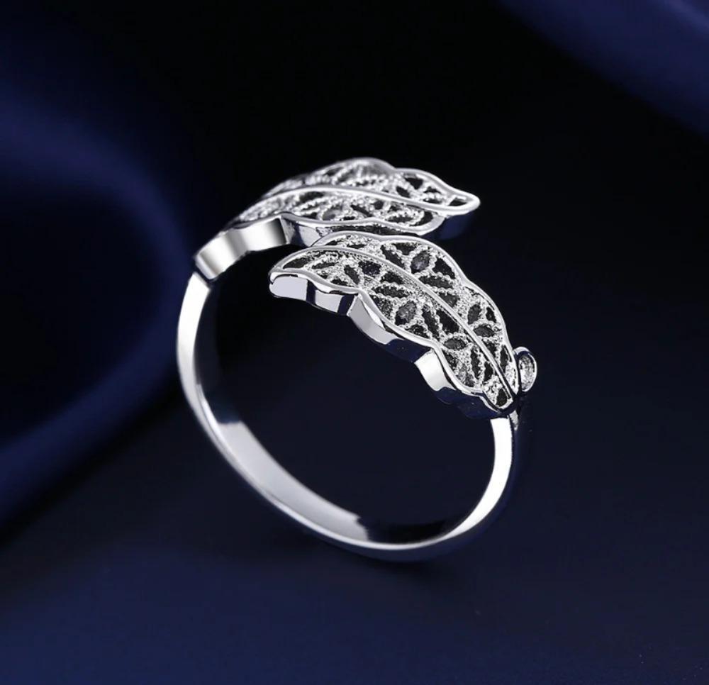 Leaf Design Silver Plated Zircon Ring