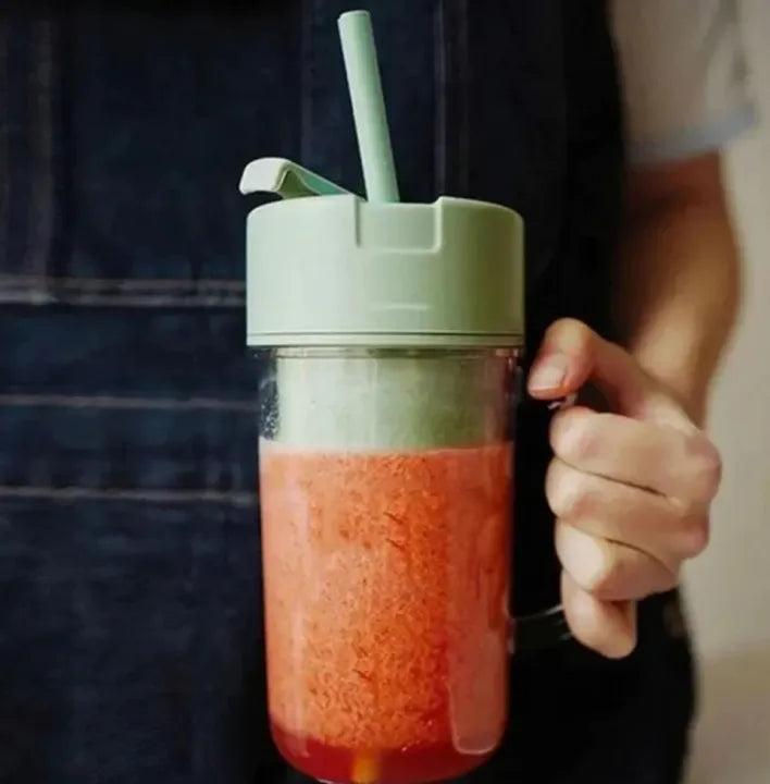 Professional Mini Juicer Portable Blender Smoothie Maker with Built-In Straw | Buy Online in Pakistan at MetroCart – Professional | MetroCart Pakistan