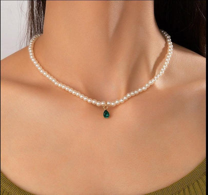 Pearl Necklace Green Rhinestone Pendant