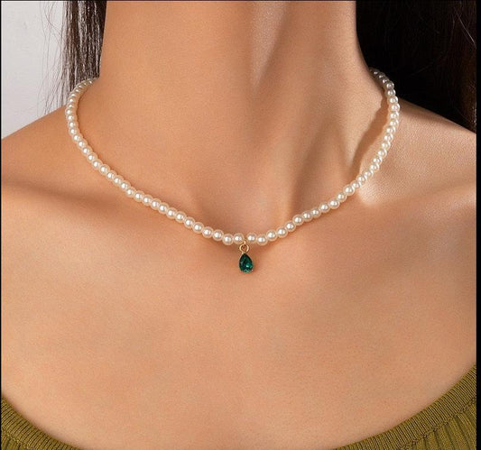 Pearl Necklace Green Rhinestone Pendant