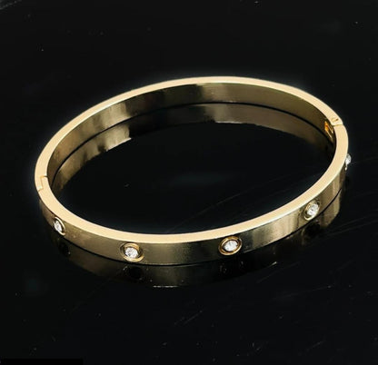 Gold Plated Crystal Studded Bangle