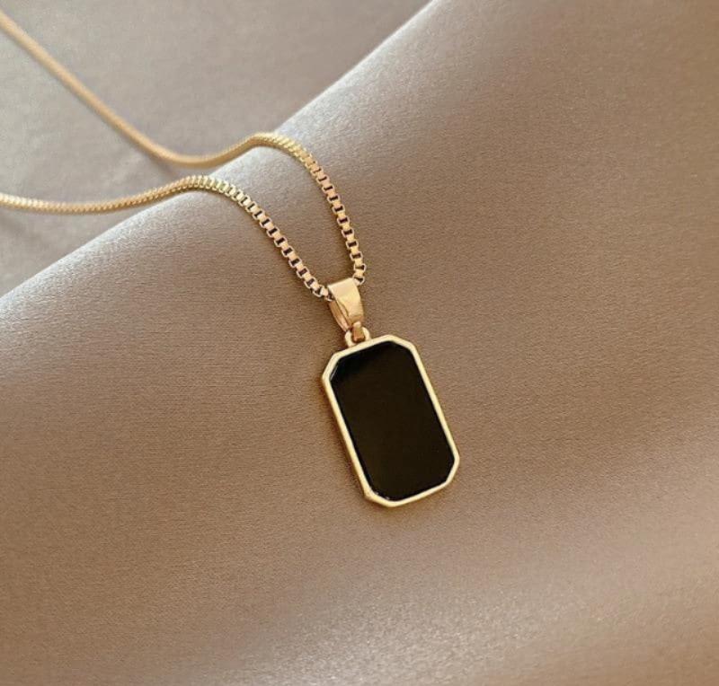 Black Stone Pendant Gold Plated Necklace